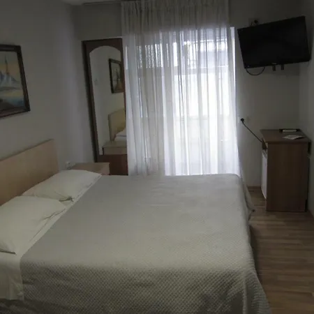 Apartment Salku Serviced *